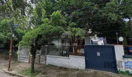 Casa 6 dormitórios à venda Teresópolis Porto Alegre/RS