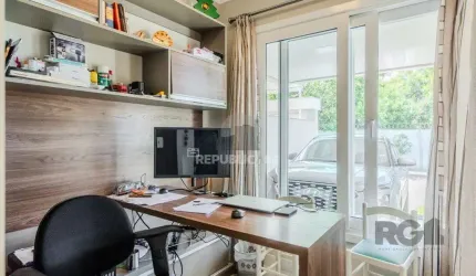 Casa para Venda - 102m², 3 dormitórios, sendo 1 suites, 2 vagas - Aberta dos Mor