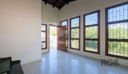 Casa com 3 quartos, suite, pátio - Bairro Espírito Santo - Potro Alegre (RS)