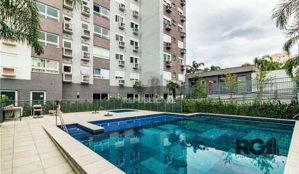 Apartamento no Jardim Lindóia de 2 dormitórios vaga e infra