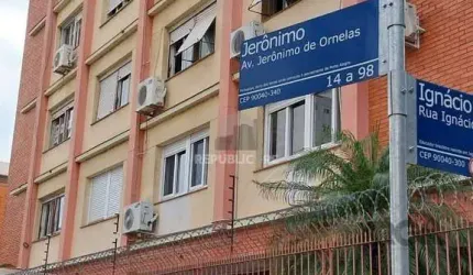 Excelente apartamento 3 dormitório, bairro Santana. Preço Atrativo.