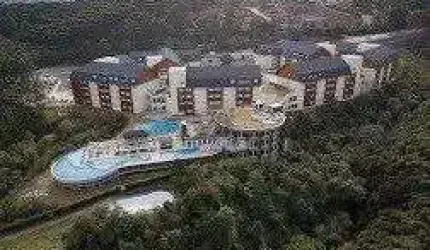 Casa 2 dormitórios à venda Carazal Gramado/RS