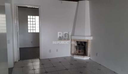 Casa para Venda - 91m², 3 dormitórios, 3 vagas - Jardim Ypu