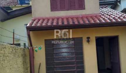 Casa para Venda - 140m², 3 dormitórios, 1 vaga - Santana