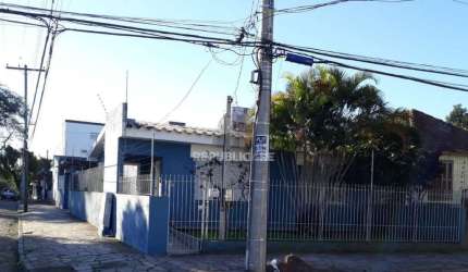 Casa para Venda - 150m², 4 dormitórios, Tristeza