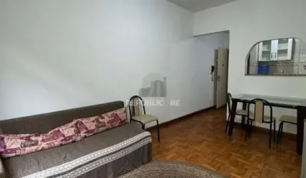 Apartamento 01 dormitório no Centro.