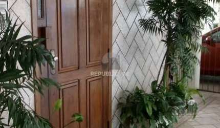 Apartamento 2 dormitórios à venda Jardim  Botânico Porto Alegre/RS