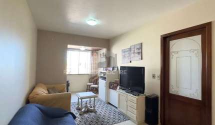 APARTAMENTO 2 DORMITÓRIOS COM LAVABO E VISTA DEFINIDA NO CENTRO HISTÓRICO