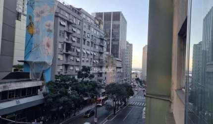Apartamento 02 dormitórios a venda no bairro Centro Histórico