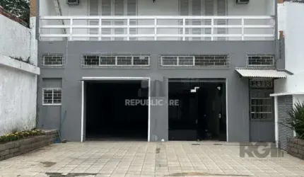 Casa para Venda - 507m², 4 dormitórios, sendo 2 suites, 6 vagas - Cavalhada