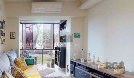 APARTAMENTO COM SACADA E VAGA NO PARTENON EM PORTO ALEGRE-RS