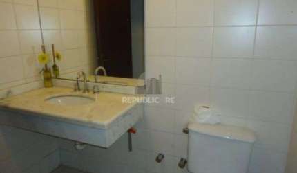 Casa condomínio, 3 dormitórios, 1 suíte, 2 vagas