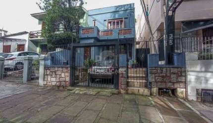Casa para Venda - 88m², 3 dormitórios, sendo 1 suites, 1 vaga - Auxiliadora