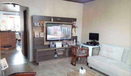 Casa para Venda - 90m², 2 dormitórios, 2 vagas - Cristal