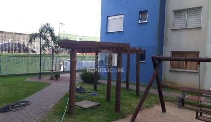 Apartamento para Venda - 47m², 2 dormitórios, 1 vaga - Centro