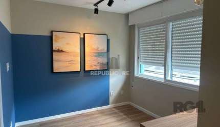 Apartamento a venda com 1 dormitório no bairro Auxiliadora