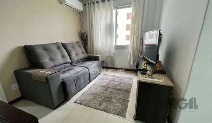 Apartamento 2 dormitórios mobiliado no bairro  Partenon.