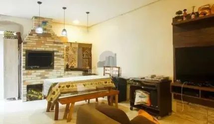 Casa à venda com 120m², 2 quartos