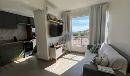 Apartamento no bairro Cavalhada 2 dormitórios , vaga coberta, portaria 24 horas.