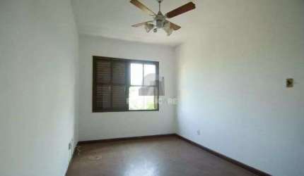 Apartamento no Jardim Botânico de 3 dormitórios e dependência