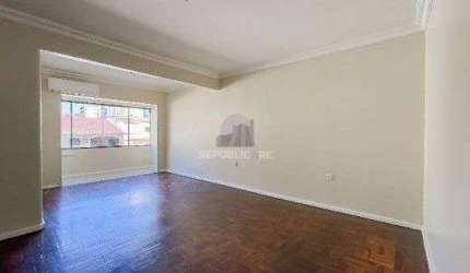 Vende-se amplo apartamento com 3 quartos - 113 m² -Rio Branco