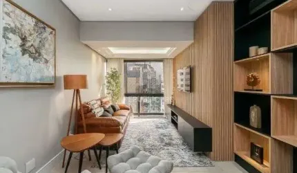 Vende-se cobertura com 2 dormitórios, sendo 1 suíte no bairro Auxiliadora