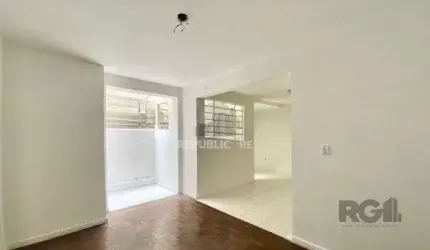 Apartamento no Praia de Belas de 2 dormitórios DESOCUPADO