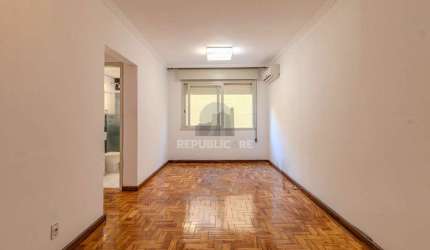 APARTAMENTO DE 69M², 2 DORMITÓRIOS, 1 VAGA - CIDADE BAIXA