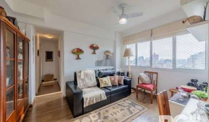 Apartamento de 65 m2 com 3 dormitórios sendo 1 suíte e 1 vaga no bairro Azenha.