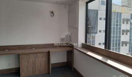 Conjunto/Sala para Venda - 30m², 0 dormitórios, Moinhos de Vento