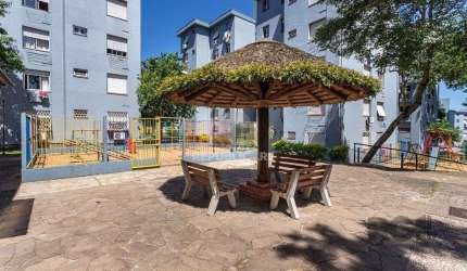 Apartamento de 2 dormitórios na Azenha