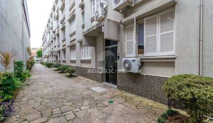 Apartamento no bairro santa Cecília de 2 dormitórios desocupado