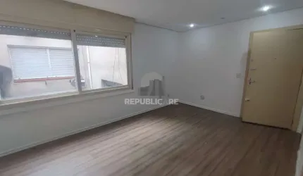 Apartamento 1 dormitórios à venda Petrópolis Porto Alegre/RS