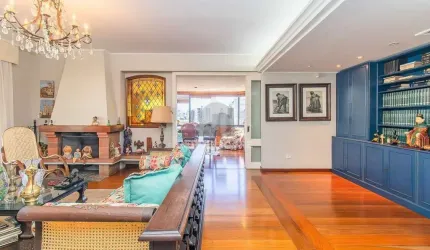 Amplo apartamento de alto padrão com 3 dormitórios