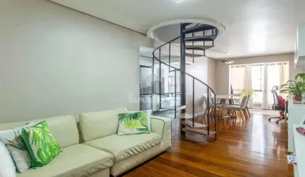 Cobertura 2 dormitórios Centro Histórico.