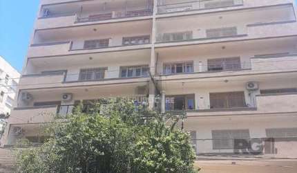 Apartamento  3 dormitórios, de frente com sacada, garagem , elevador, Bairro Cid