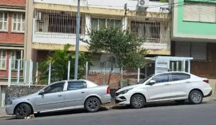 Apartamento 2 dormitórios à venda Floresta Porto Alegre/RS