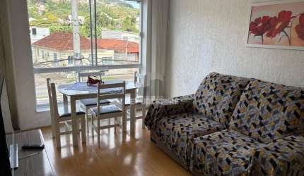 Apartamento 62m², dois dormitórios no bairro Glória
