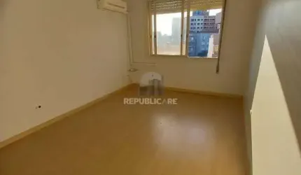 Vende-se amplo apartamento de 2 quartos, 1 vaga e 78m² - Santa Cecília