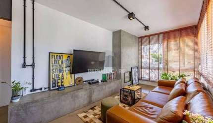 COBERTURA DE 151M², 2 DORMITÓRIOS, 1 SUÍTE, 2 VAGAS - BAIRRO PETRÓPOLIS