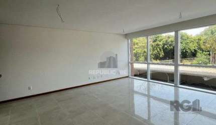 Apartamento NOVO de 104m² - 3 dormitórios, 1 suíte, churrasqueira e 2 vagas de g