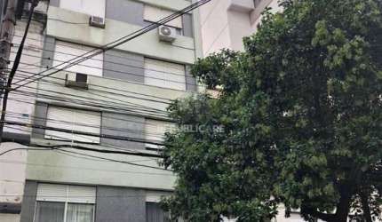 JK, COM COZINHA INDIVIDUALIZADA NO CENTRO HISTÓRICO.