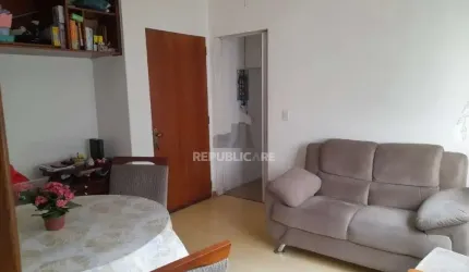 Apartamento com 02 dormitórios  com estacionamento convenção