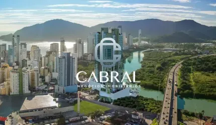 Apartamento com 4 quartos à venda na Barra Sul, Balneário Camboriú  por R$ 4.500.000