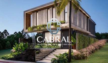 Casa à venda no Colinas de Camboriú, Camboriú  por R$ 4.600.000