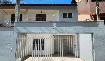 Sobrado no JD São Carlos