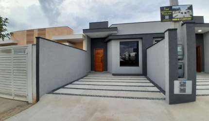 Linda casa no Jardim São Lucas