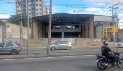 Galpão para Venda em Rio de Janeiro, Campo Grande, 4 banheiros, 99 vagas