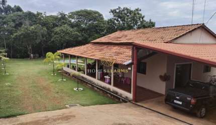 BELÍSSIMA CHÁCARA A VENDA EM SENADOR CANEDO GO
