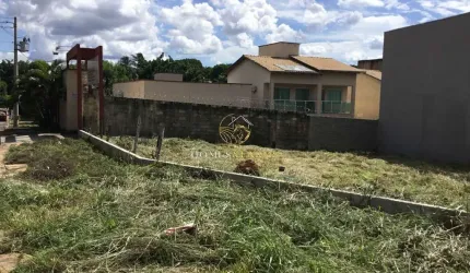 VENDO EXCELENTE LOTE DE ESQUINA NA CIDADE VERA CRUZ GO